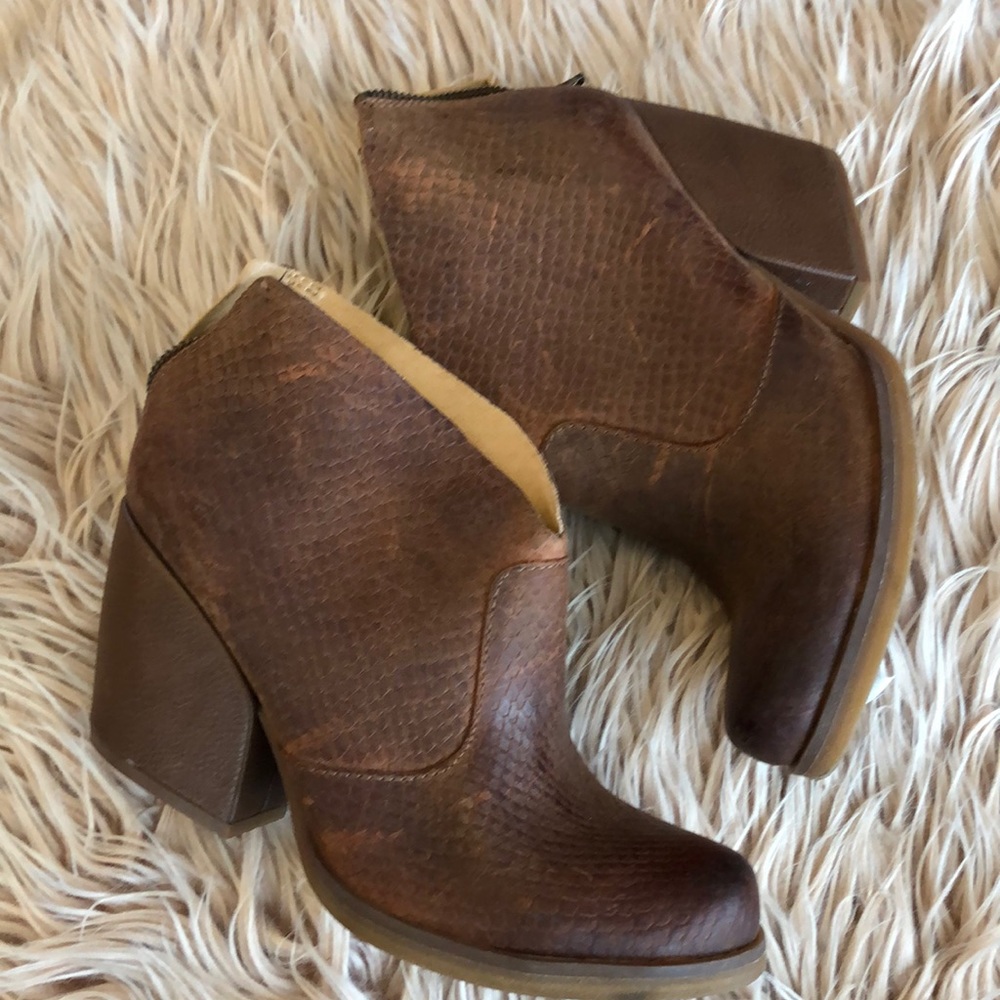 KORKS Brown Snake Gemini Chunky Ankle Boots